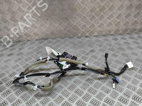 Used Antenna/Base TOYOTA C-HR (_X2_, _H2_) Hybrid (MAXH20) (197 hp) 27779645
