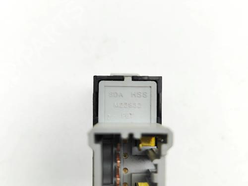 Switch ISUZU D-MAX II (TFR, TFS) 2.5 CRDi 4x4 (TFS86J) | BP38875529I30 - Image 6
