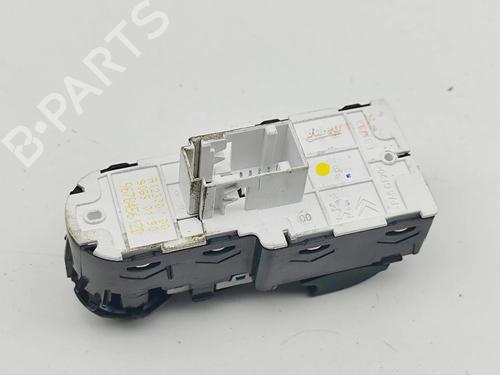 Right front window switch CITROËN JUMPY III Van (V_) 2.0 BlueHDi 180 | BP38094627I26 - Image 4