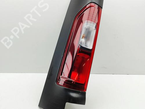 Feu arrière gauche OPEL VIVARO B Bus (X82) 1.6 CDTI (06) (125 hp) 32061297