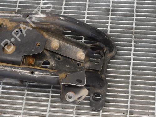 Gearbox mount LAND ROVER RANGE ROVER III (L322) 4.4 D 4x4 | BP14662671M88 