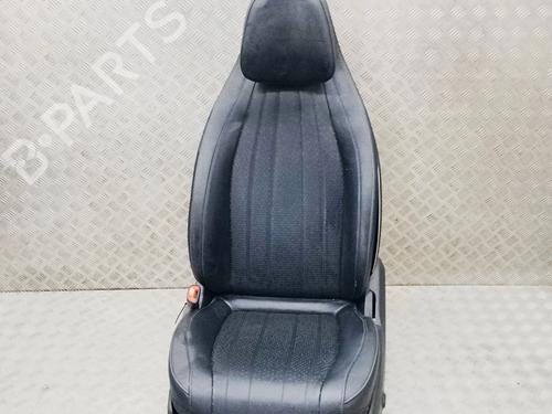 left-front-seat-mercedes-benz-eqs-v297-2021-39204981 main image