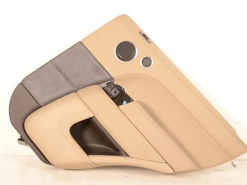 Used Rear right panel Rear right panel LAND ROVER RANGE ROVER SPORT II (L494) 3.0 SDV6 4x4 (306 hp) 30619992 30619992