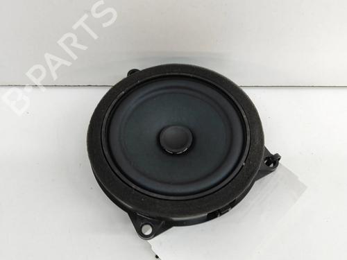 speaker-bmw-i4-g26-2021-27770120 main image