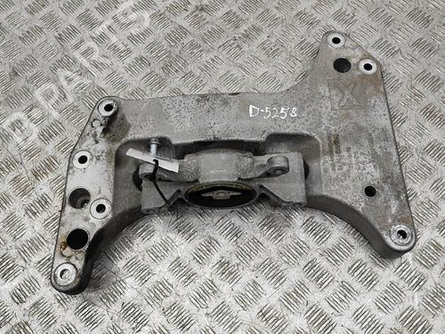 Used Support BMW 5 (G30, F90) 530 e Plug-in Hybrid (252 hp) 27384213