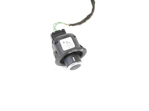 Used Switch LAND ROVER DISCOVERY V (L462) 2.0 Sd4 4x4 (241 hp) 30210470