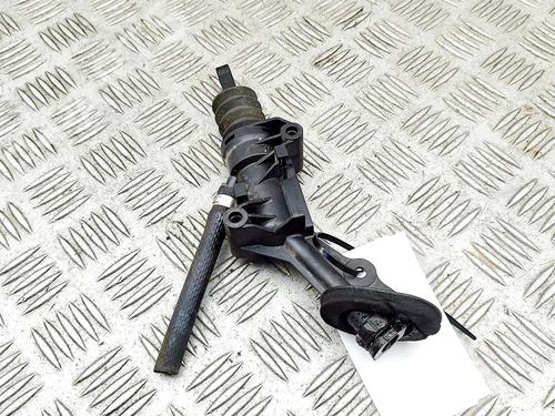 Used Clutch slave cylinder Clutch slave cylinder 37030026 37030026