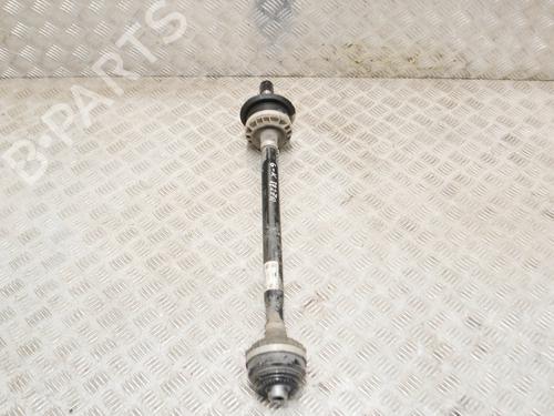 Used Left rear driveshaft Left rear driveshaft BMW 3 (G20, G80, G28) 330 e Plug-in-Hybrid xDrive (292 hp) 27757970 27757970