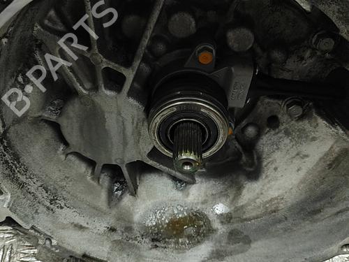 Gearbox KIA CEE'D (JD) 1.6 CRDi 136 | BP31047175M3 