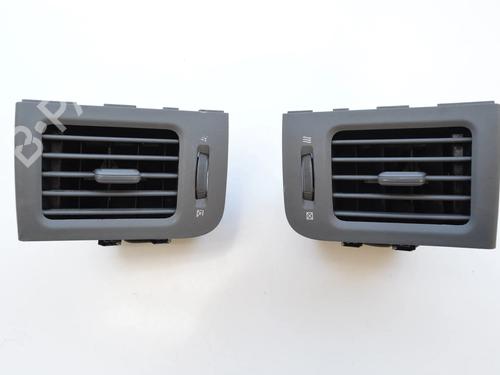 Used Air vent NISSAN X-TRAIL II (T31) 2.0 dCi 4x4 (150 hp) 30239887