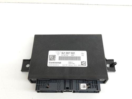 Used Engine control unit (ECU) PORSCHE TAYCAN Cross Turismo (Y1B) 4S Performance Battery Plus (Y1BDB1) (571 hp) 27770752