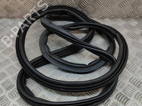 Used Rubber door seal FORD PUMA (J2K, CF7) 1.0 EcoBoost mHEV (155 hp) 27765566