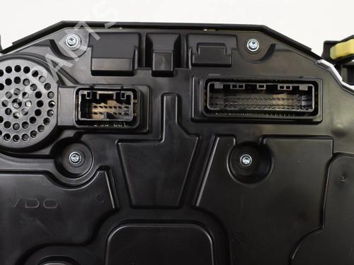 Instrument cluster TOYOTA AURIS (_E18_) 1.8 Hybrid (ZWE186_, ZWE186R) | BP32061079C47