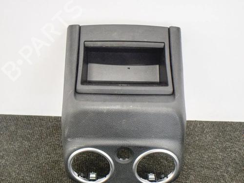 Used Middle console Middle console MERCEDES-BENZ C-CLASS (W205) C 220 d 4-matic (205.005) (170 hp) 14610173 14610173