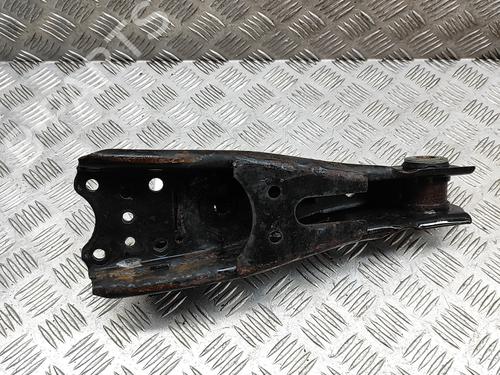 Querlenker links vorne TOYOTA HIACE IV Bus (__H1_, __H2_) 2.7 (RCH13, RCH23) | BP22998500M12 