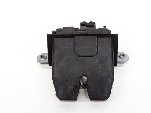 Used Tailgate lock FORD FOCUS III 1.0 EcoBoost (100 hp) 6757934