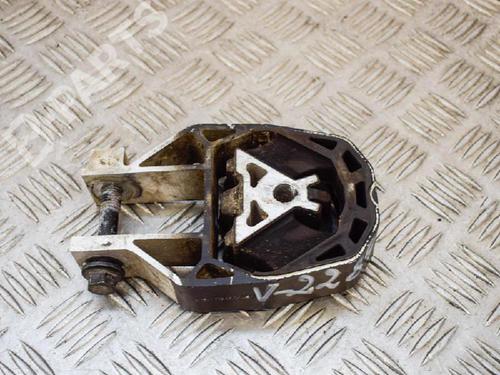 Used Gearbox mount Gearbox mount FORD FOCUS III 1.0 EcoBoost (125 hp) 6747858 6747858