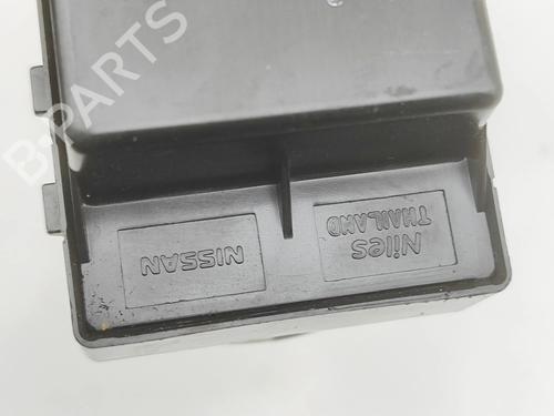 Right front window switch NISSAN NAVARA NP300 Pickup (D23, D23T) 2.3 dCi 4x4 (D231, D23T) | BP34218169I26  - Image 9