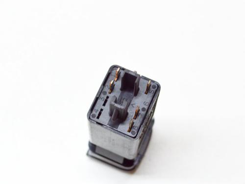 Switch SAAB 9-5 Estate (YS3E) 2.3 Turbo | BP8625358I30 