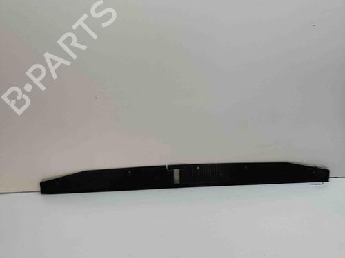 Pynteleist til bakluke MERCEDES-BENZ E-CLASS (W124) E 300 D (124.131) (136 hp) 27532438