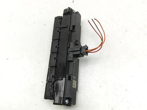 Switch MERCEDES-BENZ E-CLASS (W213) AMG E 43 4-matic (213.064) | BP31926457I30