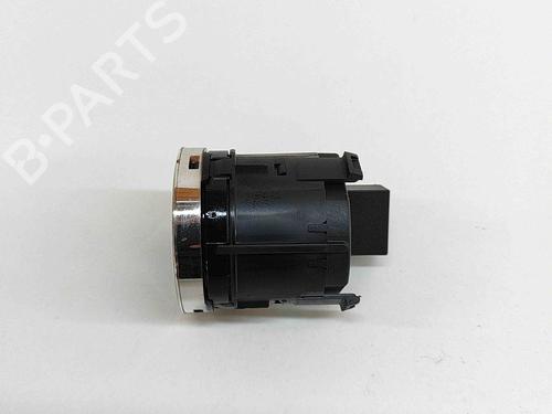 Switch SSANGYONG KORANDO (C300) E-Motion | BP27776754I30