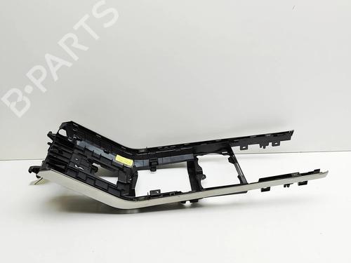 Middle console LAND ROVER RANGE ROVER EVOQUE (L551) 2.0 D200 4x4 | BP32238835I22