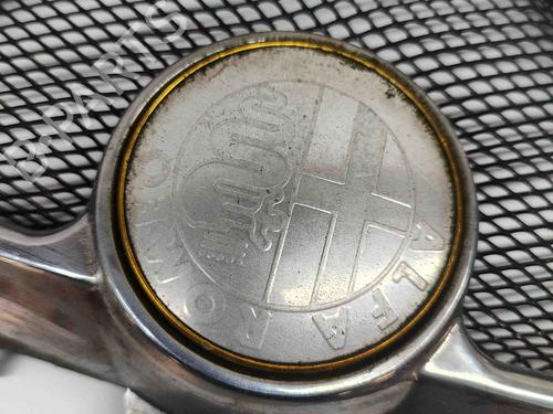 Grille ALFA ROMEO SPIDER (916_) 2.0 T.SPARK 16V (916S2C00) | BP31073055C40 