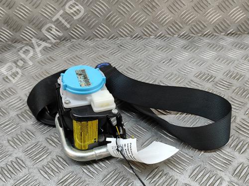 Used Front left seatbelt TOYOTA YARIS (_P13_) 1.3 (NSP130_, NSP130) (95 hp) 26022669