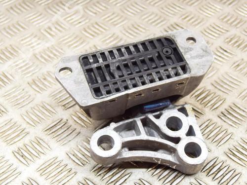 Used Engine mount Engine mount FIAT 500X (334_) 2.0 D Multijet 4x4 (334AXB22, 334AXD2B) (140 hp) 15680700 15680700