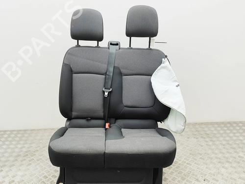 Used Left front seat Left front seat RENAULT TRAFIC III Bus (JG_) 2.0 dCi 150 (JGMU) (150 hp) 32860735 32860735
