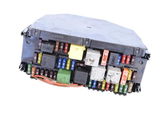 Used Fuse box MERCEDES-BENZ CLS (C218) CLS 250 CDI / BlueTEC / d (218.303, 218.304) (204 hp) 30252813
