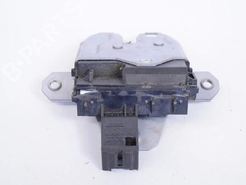 Tailgate lock VOLVO V60 I (155) D2 | BP31372464C101
