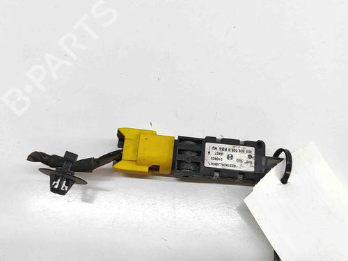 Used Electronic sensor VW PHAETON (3D1, 3D2, 3D3, 3D4, 3D6, 3D7, 3D8, 3D9) 6.0 W12 4motion (420 hp) 29488203
