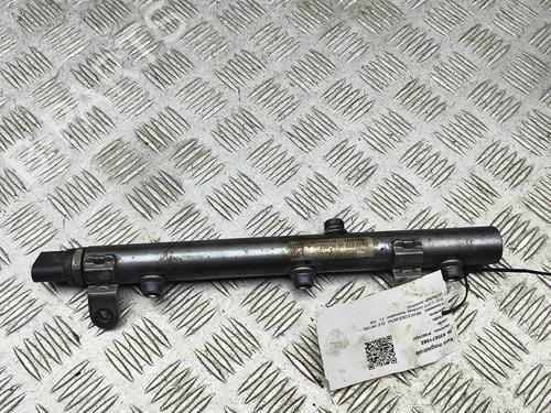 injection-rail-mercedes-benz-gle-w166-2015-2016-2017-2018-35727258 main image