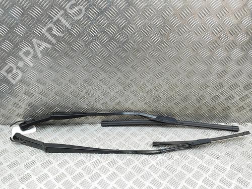 Used Front windshield wiper arm Front windshield wiper arm PEUGEOT 3008 III (KA_, KB_, KC_) e-210 (KCZKZX) (213 hp) 33962426 33962426