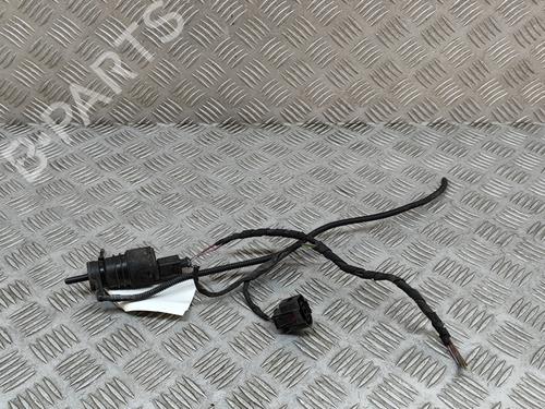 Sprinklervæskepumpe AUDI A8 D3 (4E2, 4E8) 6.0 W12 quattro (450 hp) 24818550