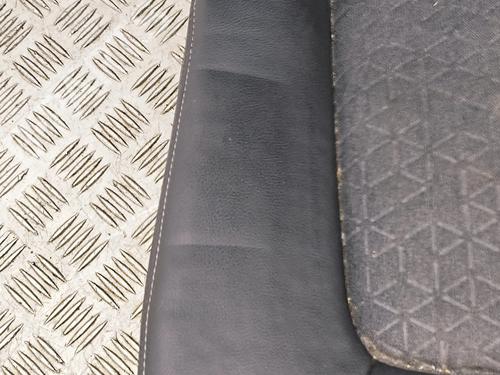 Right front seat RENAULT ZOE (BFM_) ZOE (BFMC, BFMD) | BP38070319C16 - Image 6