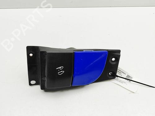 Used Fuel flap Fuel flap IVECO DAILY VI Platform/Chassis 35S18, 35C18, 40C18, 45C18, 50C18, 60C18, 65C18, 70C18 (179 hp) 33396041 33396041