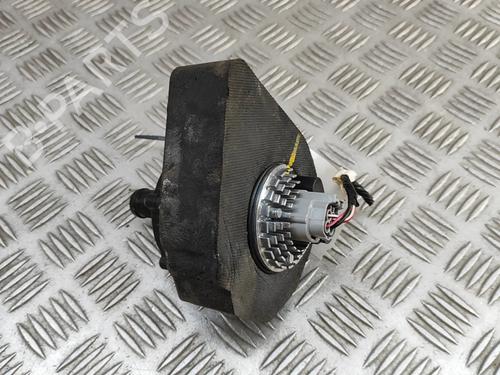 Used Auxiliary water pump TESLA MODEL S (5YJS) P100D AWD (772 hp) 28497985