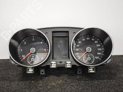 Used Instrument cluster VW GOLF VI (5K1) 2.0 TDI (140 hp) 6747754