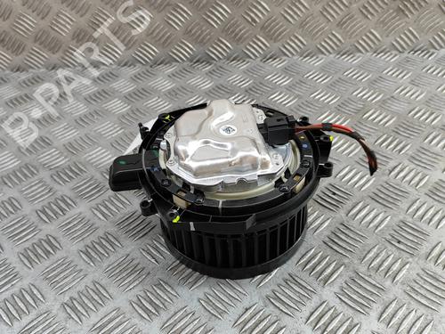 Used Heater blower motor Heater blower motor MERCEDES-BENZ C-CLASS (W206) C 200 (206.042) (204 hp) 33372780 33372780