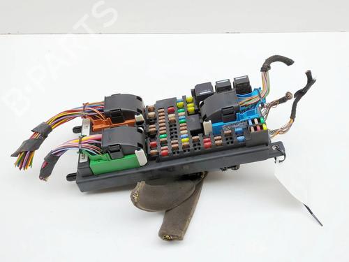 Used Fuse box Fuse box 38292128 38292128