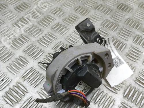 auxiliary-water-pump-vw-id4-e21-2020-35717747 main image