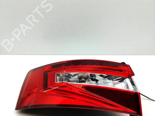 Used Left taillight Left taillight BMW 3 (F30, F80) 330 d xDrive (258 hp) 33392933 33392933