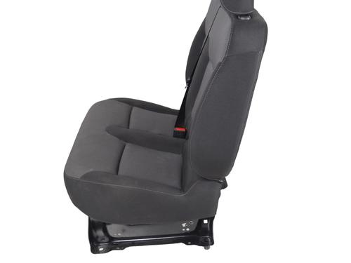 Left front seat RENAULT TRAFIC III Bus (JG_) 2.0 dCi 120 (JGMN) | BP33366843C15 - Image 3