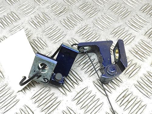 Used Hinge/Door check strap Hinge/Door check strap VW T-ROC (A11, D11) 1.5 TSI (150 hp) 33847567 33847567