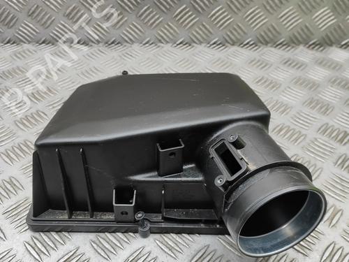 Used Air filter box Air filter box VOLVO XC40 (536) B4 Mild-Hybrid (197 hp) 33379424 33379424