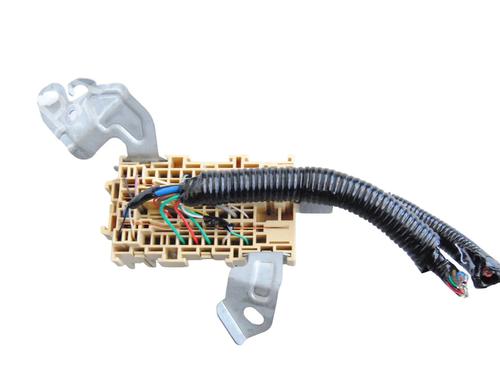 Fuse box INFINITI Q50 50 D | BP30248740E1