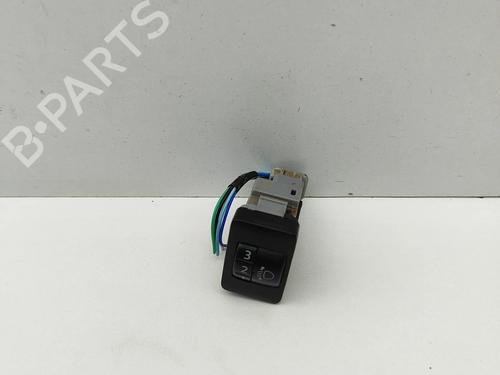 Interruttore Interruttore MITSUBISHI L200 / TRITON (KJ_, KK_, KL_) 2.4 DI-D 4WD (KL1T) (181 hp) 37583697 37583697